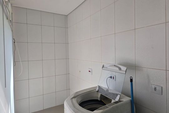 Área de Serviço de kitnet/studio para alugar com 2 quartos, 92m² em Jardim Presidente Dutra , Guarulhos