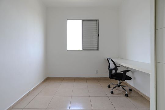Quarto 2 de apartamento para alugar com 2 quartos, 125m² em Vila Santana, Mogi das Cruzes