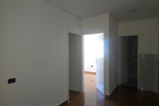 Sala/ Cozinha de kitnet/studio para alugar com 2 quartos, 37m² em Jardim Presidente Dutra, Guarulhos