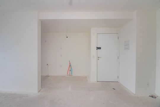 Sala de apartamento à venda com 3 quartos, 93m² em Boa Vista, Porto Alegre