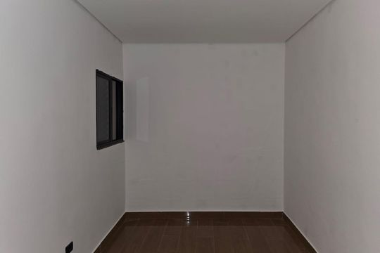 Quarto 01 de kitnet/studio para alugar com 2 quartos, 36m² em Jardim Presidente Dutra, Guarulhos