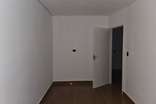 Quarto 01 de kitnet/studio para alugar com 2 quartos, 36m² em Jardim Presidente Dutra, Guarulhos
