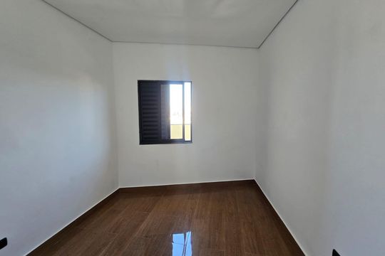 Quarto de kitnet/studio para alugar com 1 quarto, 40m² em Jardim Presidente Dutra, Guarulhos