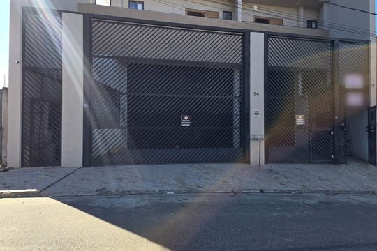 Fachada de kitnet/studio para alugar com 2 quartos, 47m² em Jardim Presidente Dutra, Guarulhos