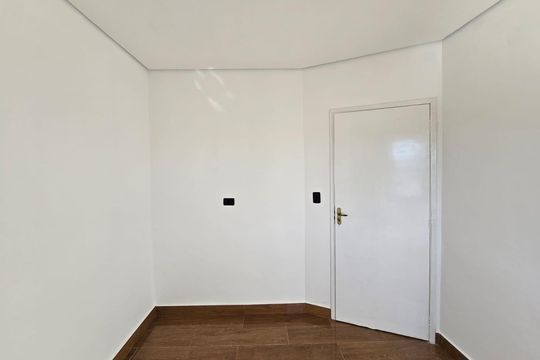 Quarto 01 de kitnet/studio para alugar com 2 quartos, 47m² em Jardim Presidente Dutra, Guarulhos