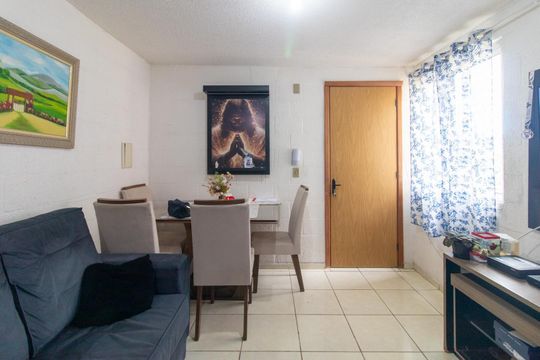 Apartamento à venda com 2 quartos, 60m² em Vila Nova, Porto Alegre