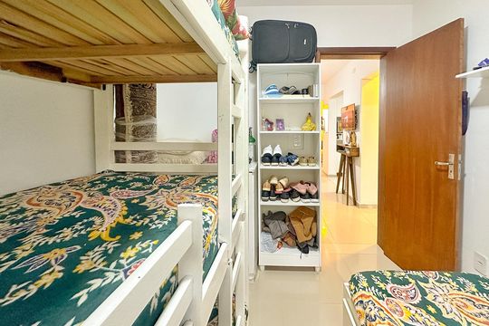Quarto de apartamento para alugar com 3 quartos, 90m² em Ingleses do Rio Vermelho, Florianópolis