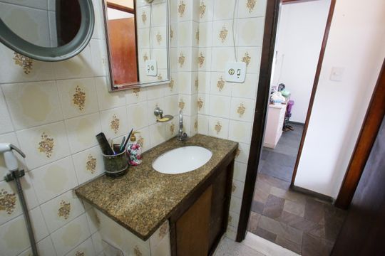 Banheiro de apartamento à venda com 2 quartos, 51m² em Pechincha, Rio de Janeiro