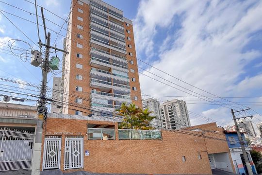 Fachada + plaquinha de apartamento para alugar com 2 quartos, 76m² em Santa Paula, São Caetano do Sul