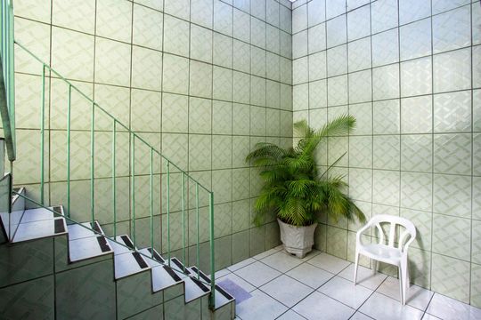 Área comum de casa à venda com 3 quartos, 272m² em Campanário, Diadema