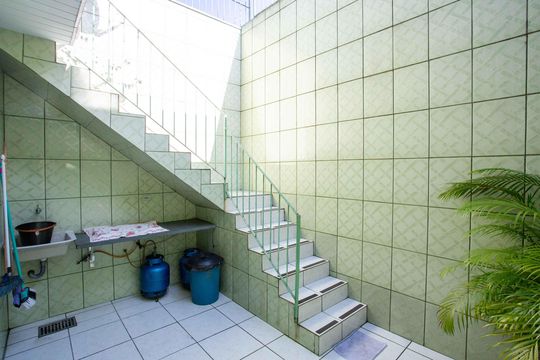 Área comum de casa à venda com 3 quartos, 272m² em Campanário, Diadema