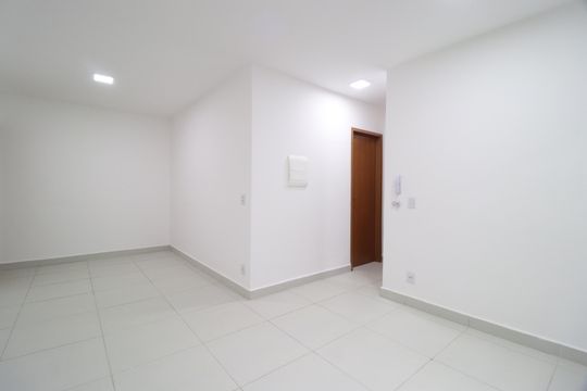 Sala de apartamento para alugar com 2 quartos, 52m² em Novo Mundo, Uberlândia