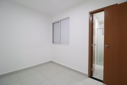 Quarto 1 - Suíte de apartamento para alugar com 2 quartos, 52m² em Novo Mundo, Uberlândia