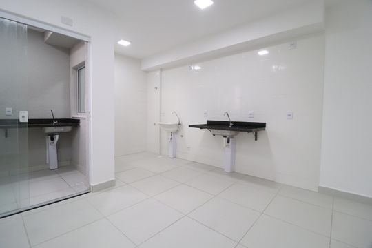 Cozinha de apartamento para alugar com 2 quartos, 52m² em Novo Mundo, Uberlândia
