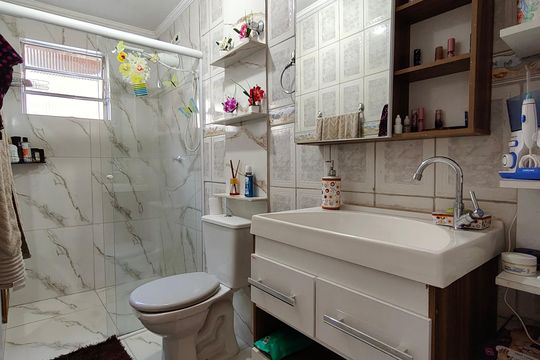 Kitnet/Studio à venda com 20 quartos, 620m² em Vila Zat, São Paulo