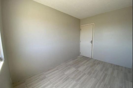 Quarto de apartamento para alugar com 1 quarto, 31m² em Restinga velha, Porto Alegre