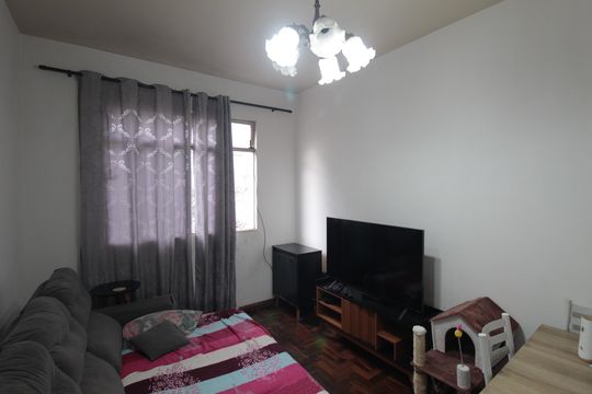 Sala de apartamento à venda com 2 quartos, 58m² em Glória, Belo Horizonte