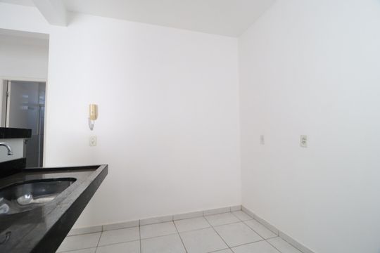 Cozinha de apartamento para alugar com 0 quarto, 43m² em Shopping Park, Uberlândia