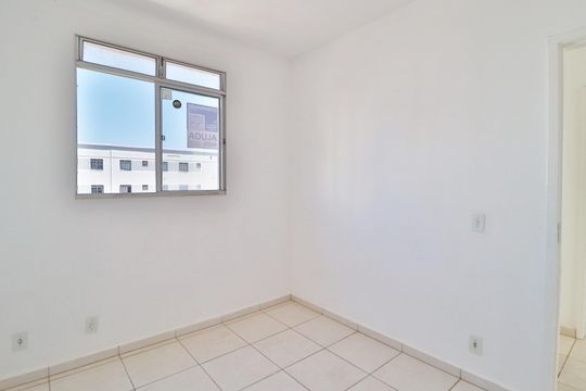 Quarto 1 de apartamento para alugar com 0 quarto, 43m² em Shopping Park, Uberlândia
