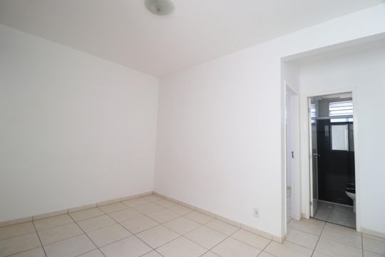 Sala de apartamento para alugar com 0 quarto, 43m² em Shopping Park, Uberlândia