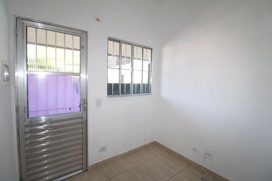 Sala de apartamento para alugar com 1 quarto, 35m² em Sítio do Mandaqui, São Paulo