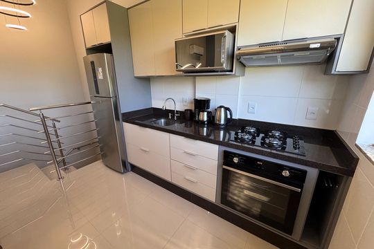 Cozinha de apartamento para alugar com 3 quartos, 92m² em Ingleses do Rio Vermelho, Florianópolis