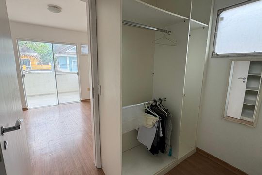 Casa para alugar com 3 quartos, 188m² em Vargem Pequena, Rio de Janeiro
