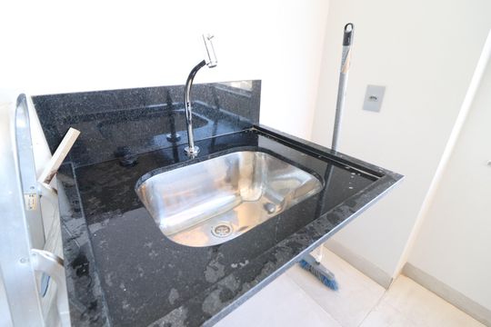 Área de Serviço de apartamento para alugar com 3 quartos, 100m² em Osvaldo Rezende, Uberlândia