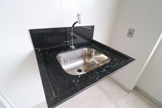 Área de Serviço de apartamento para alugar com 3 quartos, 100m² em Osvaldo Rezende, Uberlândia