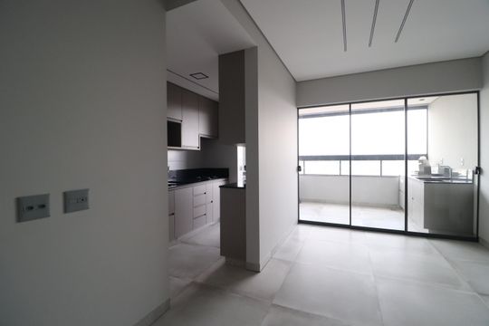 Apartamento para alugar com 3 quartos, 100m² em Osvaldo Rezende, Uberlândia