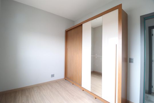 Quarto 2 de apartamento para alugar com 3 quartos, 100m² em Osvaldo Rezende, Uberlândia