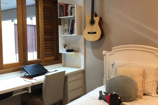 Quarto de casa para alugar com 3 quartos, 200m² em Jardim America, Taboão da Serra
