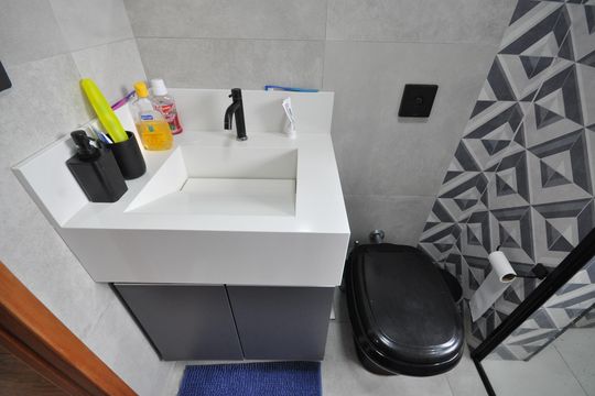 Banheiro de apartamento para alugar com 2 quartos, 67m² em Vila Gustavo, São Paulo
