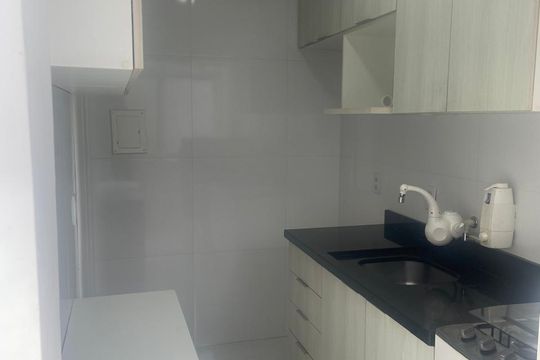 Cozinha de apartamento para alugar com 1 quarto, 45m² em Petrópolis, Porto Alegre
