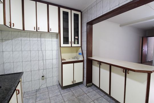 Cozinha de casa para alugar com 4 quartos, 233m² em Jardim Arpoador, São Paulo