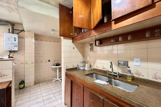 Cozinha  de apartamento para alugar com 3 quartos, 138m² em Leme, Rio de Janeiro