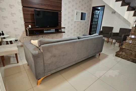 Sala de casa à venda com 3 quartos, 110m² em Vila Curuçá Velha, São Paulo