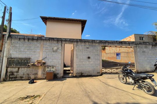 Fachada do Prédio de apartamento para alugar com 2 quartos, 53m² em Jardim do Lago Continuacao, Campinas