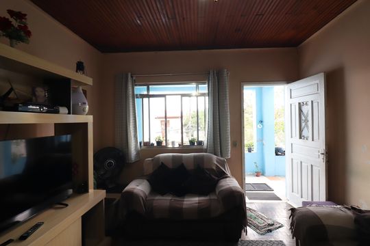 Sala  de casa à venda com 3 quartos, 250m² em Jardim Calux, São Bernardo do Campo