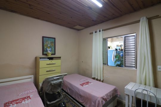 Quarto 2 de casa à venda com 3 quartos, 250m² em Jardim Calux, São Bernardo do Campo