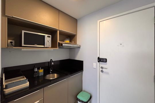 Cozinha de apartamento à venda com 1 quarto, 55m² em Recreio dos Bandeirantes, Rio de Janeiro