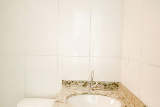 Banheiro de apartamento para alugar com 1 quarto, 25m² em Vila Sao Geraldo, São Paulo