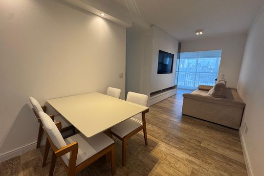 Sala de apartamento para alugar com 3 quartos, 84m² em Centro, Osasco