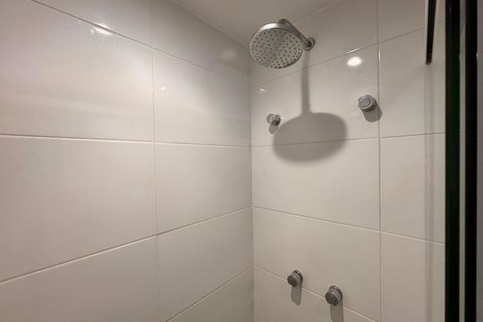 Banheiro Social de apartamento à venda com 1 quarto, 50m² em Recreio dos Bandeirantes, Rio de Janeiro