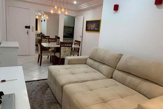 Sala de apartamento para alugar com 3 quartos, 86m² em Jardim Armação, Salvador