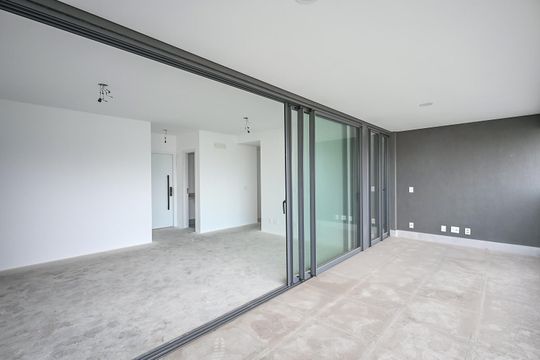 Varanda de apartamento à venda com 3 quartos, 140m² em Jardim Fonte do Morumbi, São Paulo