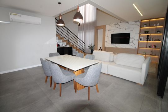 Sala de casa de condomínio para alugar com 5 quartos, 376m² em Condominio Alphaville 2, São José dos Campos