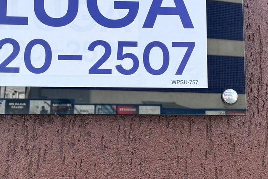 Placa código  de apartamento para alugar com 2 quartos, 50m² em Centro, Diadema