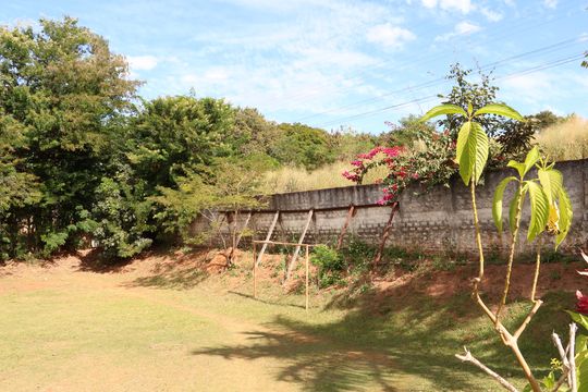 Vista de casa de condomínio à venda com 3 quartos, 300m² em Sitios de Recreio Ipe, Goiânia