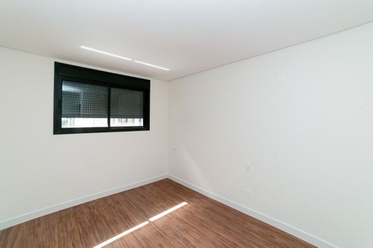 Suíte 2 de apartamento à venda com 2 quartos, 77m² em Lourdes, Belo Horizonte